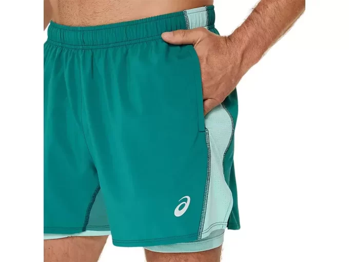 ASICS SILVER 2N1 5-TUUMAISET LYHYET HOUSUT