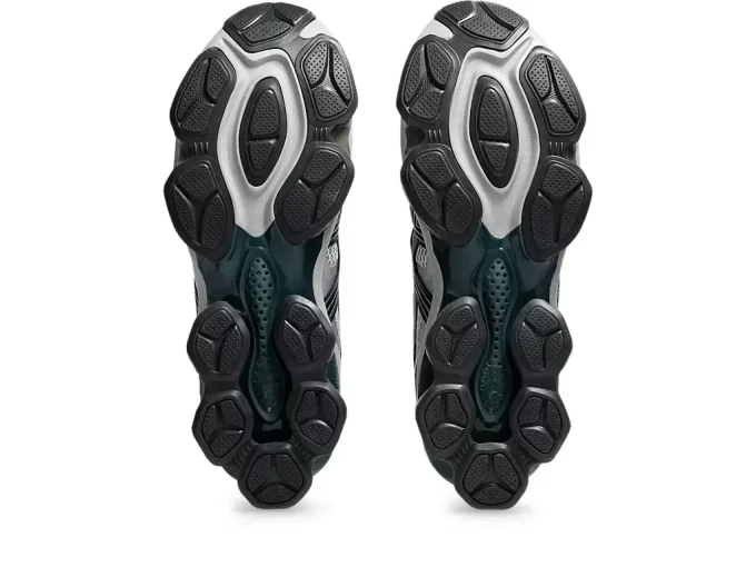 GEELI-KVANTTIKINETINEN