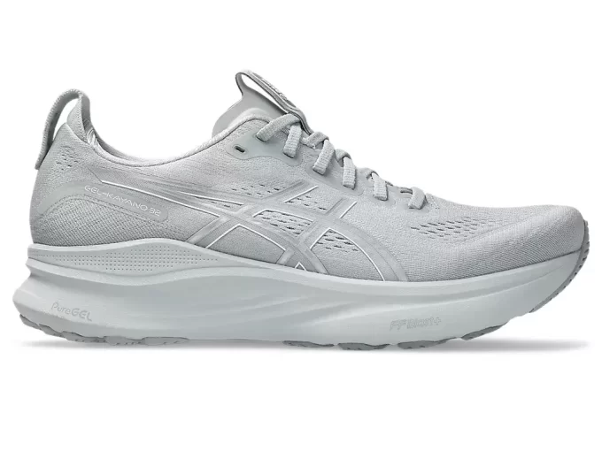 GEL-KAYANO 32 LEVEÄ GEL-KAYANO 32 LEVEÄ