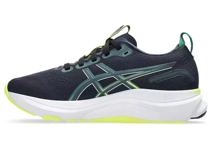 GEL-KAYANO 32. LUOKAN KOULUTUS