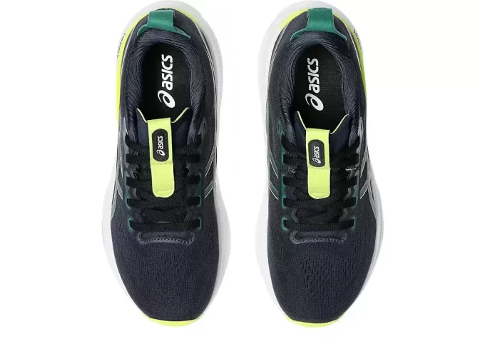 GEL-KAYANO 32. LUOKAN KOULUTUS