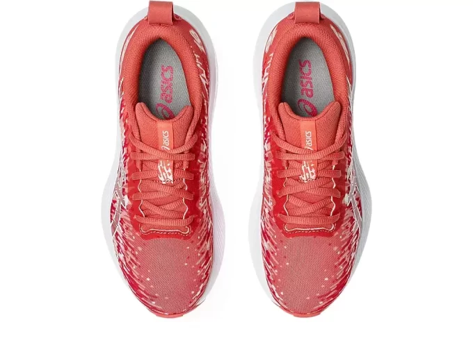 GEL-NOOSA TRI 16. LUOKAN KOULU