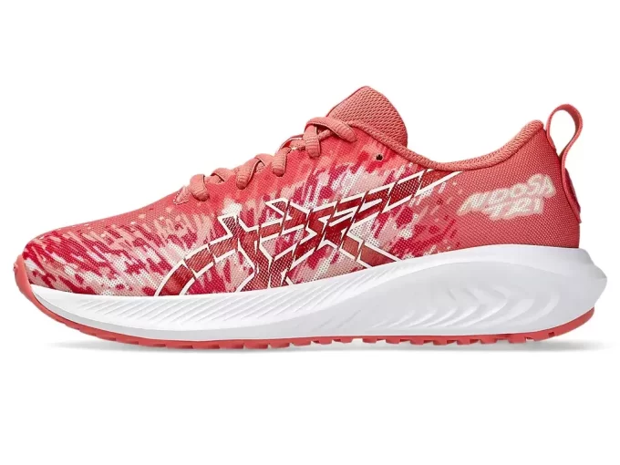 GEL-NOOSA TRI 16. LUOKAN KOULU