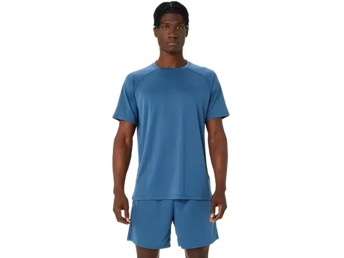 ILMOITTAVA NEULETTU LYHYTHIHAINEN TOPPI