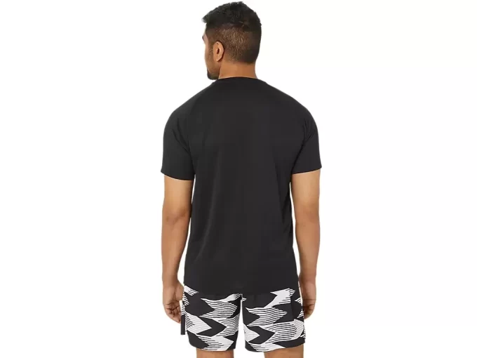 ILMOITTAVA NEULETTU LYHYTHIHAINEN TOPPI ILMOITTAVA NEULETTU LYHYTHIHAINEN TOPPI