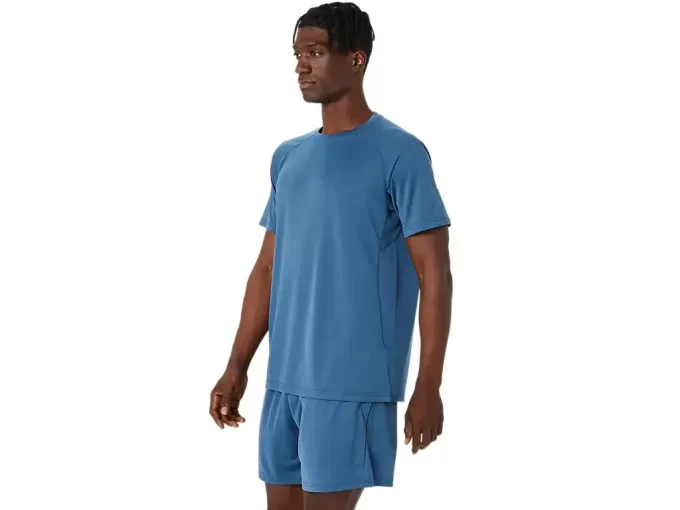 ILMOITTAVA NEULETTU LYHYTHIHAINEN TOPPI