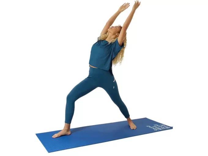 JOUSTAVA LYHYTHIHAINEN TOPPI JOUSTAVA LYHYTHIHAINEN TOPPI