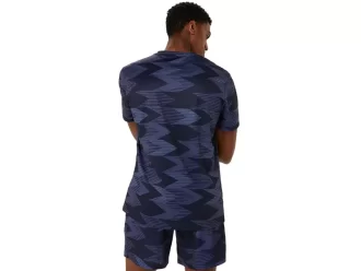 KAUDENAIKAINEN LYHYTHIHAINEN KUVIOLLA VARUSTETTU TOPPI