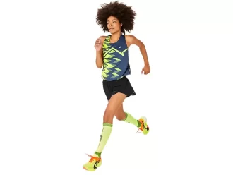 KEVYT GRAAFINEN TOPPI