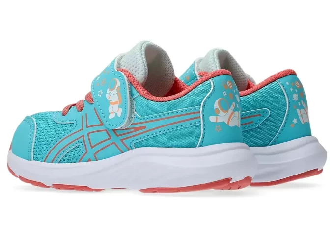 KIITOS 9 TAAPEROLAPSILLE SOPIVALLE KOULUPIHALLE