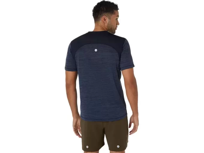 LYHYTHIHAINEN TOPPI ROAD-TOPPI