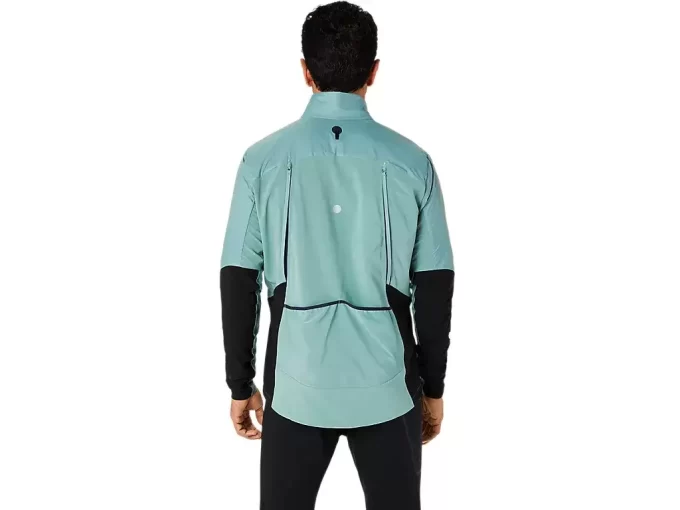 MAANTIE-TALVITAKKI MAANTIE-TALVITAKKI