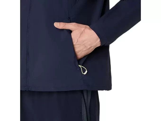 MAANTIETÄVARUSTETTU PAKETTAVA TAKKI