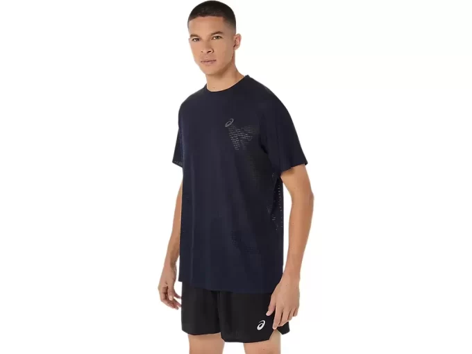 METARUN LYHYTHIHAINEN TOPPI