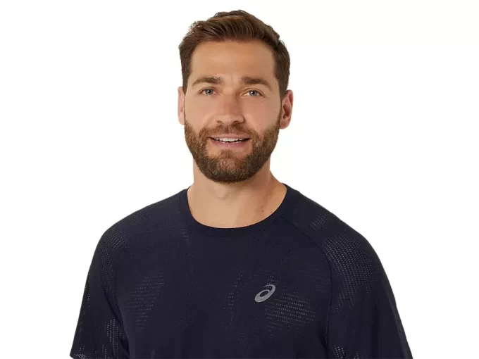 METARUN LYHYTHIHAINEN TOPPI