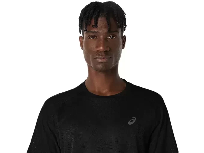 METARUN LYHYTHIHAINEN TOPPI