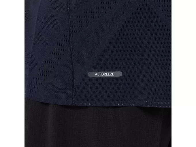 METARUN LYHYTHIHAINEN TOPPI