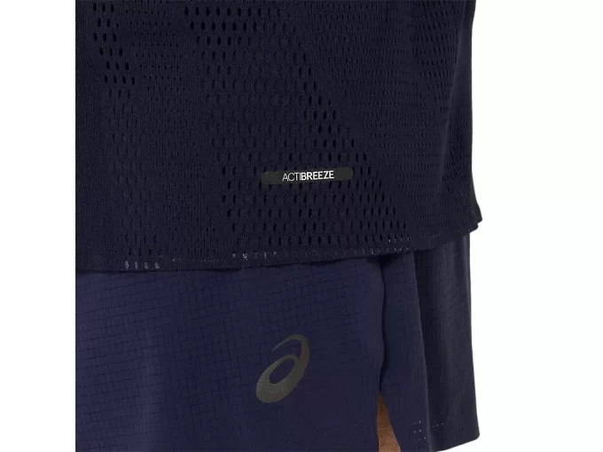 METARUN LYHYTHIHAINEN TOPPI