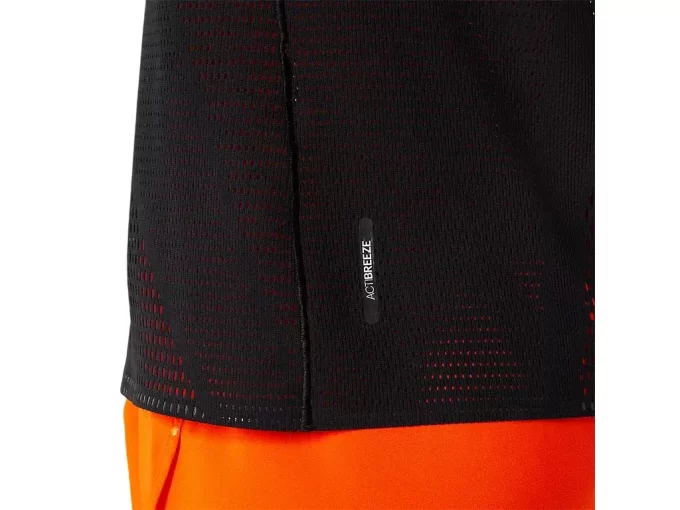 METARUN LYHYTHIHAINEN TOPPI