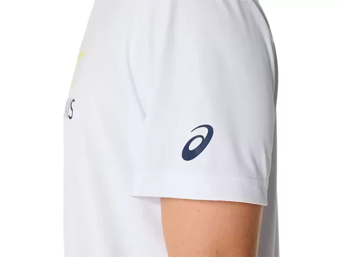 MIESTEN COURT-KUVILLA VARUSTETTU T-PAITA