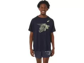 MIESTEN KENGÄT GRAAFINEN LYHYTHIHAINEN TOPPI