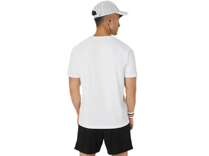 MIESTEN KLASSINEN GRAAFINEN T-PAITA