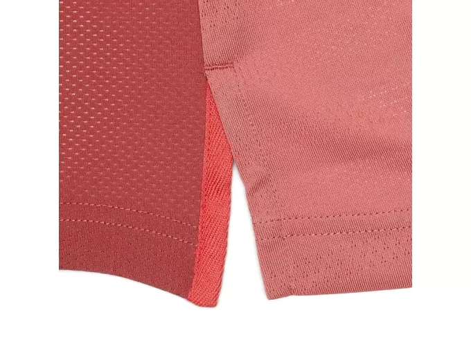 MIESTEN LYHYTHIHAINEN OTTELUPAITO