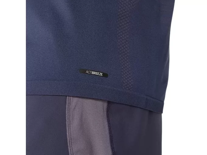 MIESTEN SAUMATON LYHYTHIHAINEN TOPPI