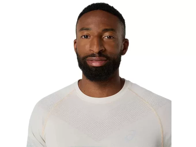 MIESTEN SAUMATON PITKÄHIHAINEN TOPPI