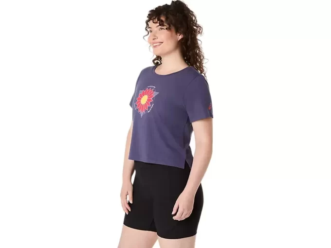 NAISTEN AURINGONKUKKA-KAUNIS VAATTEET