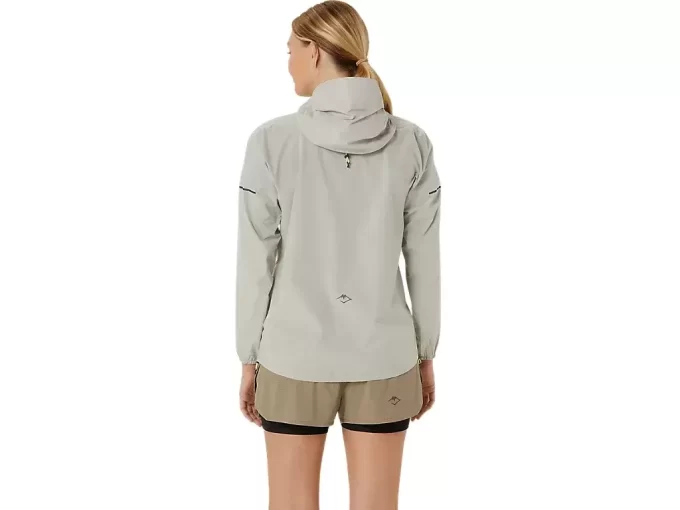 NAISTEN FUJITRAIL-VEDENPITÄVÄ TAKKI