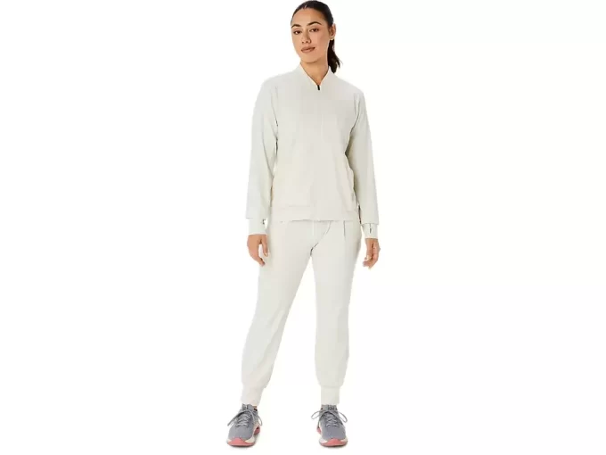 NAISTEN JOUSTAVA PEHMEÄ TOUCH-TAKKI