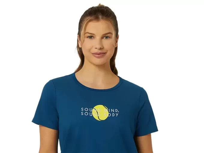 NAISTEN KLASSINEN GRAAFINEN T-PAITA