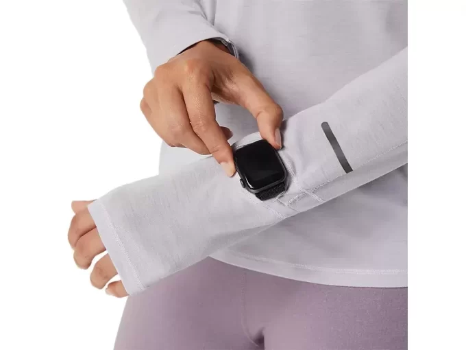 NAISTEN METARUN PITKÄHIHAINEN VETOKETJULLINEN TOPPI