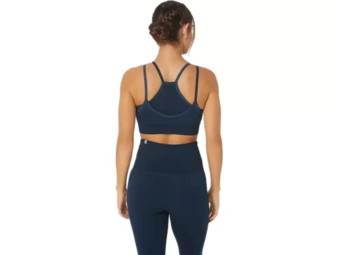 NAISTEN NAGINO SAUMATON RINTALIIVI