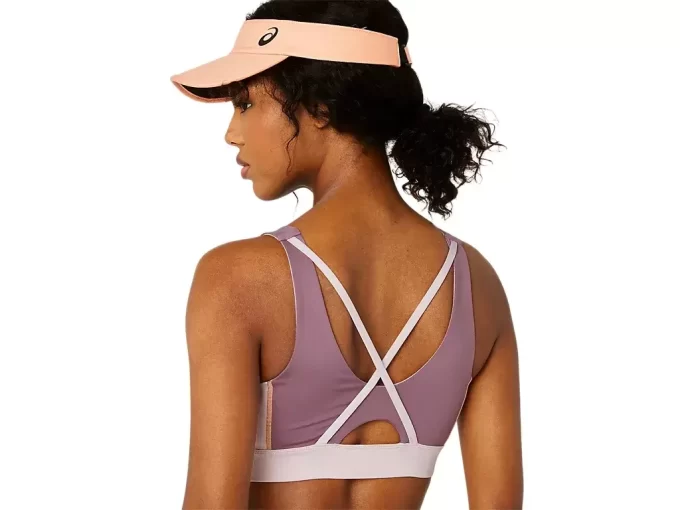 NAISTEN RINTALIIVI NAISTEN RINTALIIVI