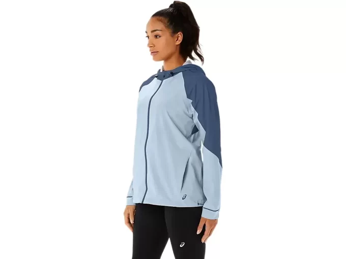 NAISTEN VEDENPITÄVÄ TAKKI