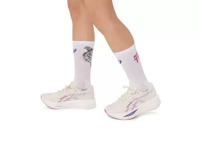 PERFORMANCE RUN -SUKKATAPAITA