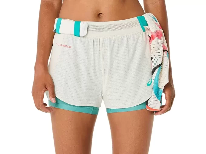 RAJOITETUN SARJAN METARUN-HAALISET LYHYET HOUSUT