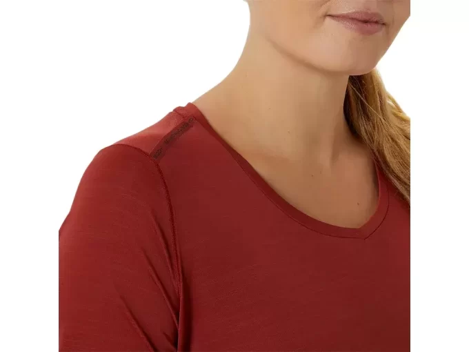 ROAD-MAANTIEKEVÄLLINEN V-AULA-AUKKOINEN LYHYTHIHAINEN TOPPI