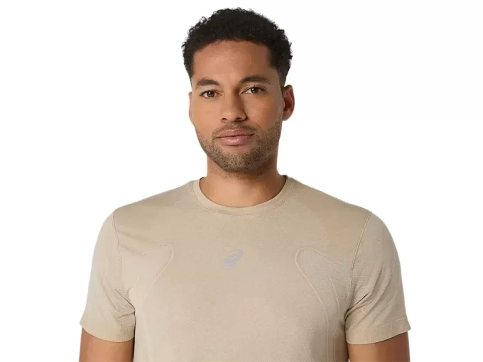 SAUMATON LYHYTHIHAINEN TOPPI ROADI-TOPPI