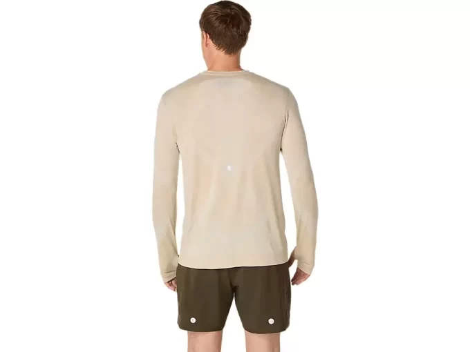 SAUMATON PITKÄHIHAINEN TOPPI TUOTEILTA