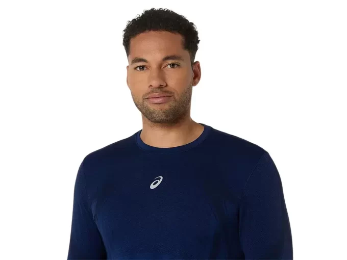 SAUMATON PITKÄHIHAINEN TOPPI TUOTEILTA