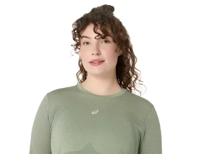 SAUMATON PITKÄHIHAINEN TOPPI TUOTEILTA