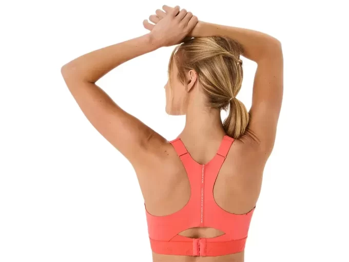 TIE-YHDISTELMÄLÄINEN RINTALIIVI