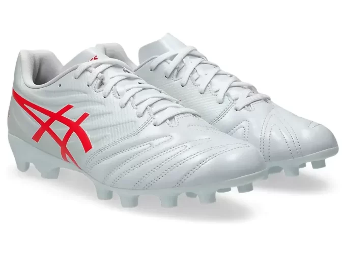 ULTREZZA CLUB 3 LEVEÄ